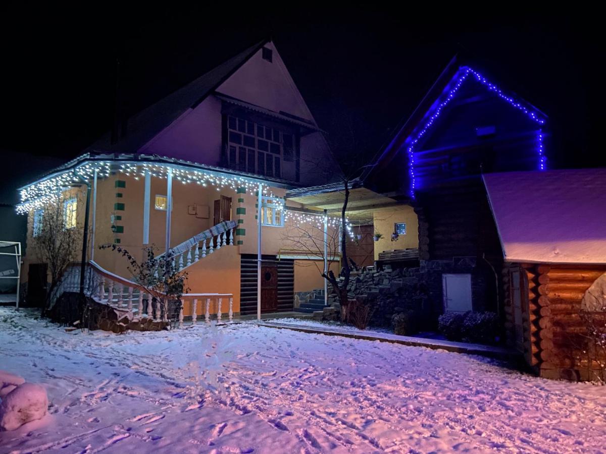 Садиба Between Mountains Mizhhirya  Exterior photo